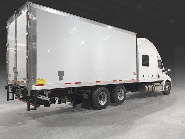 Wabash National Delivers 100th Refrigerated Truck Body with New Molded Structural Composite