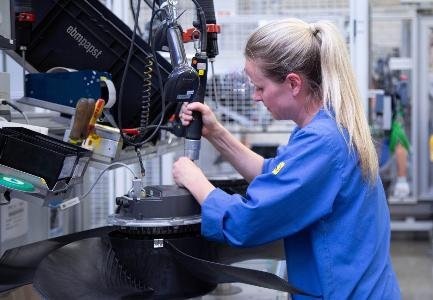 ebm‑papst invests €140 million in R&D and expands global presence
