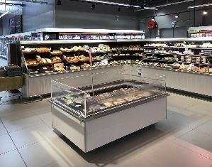 SUPER U: Elegant modernization by Arneg and Oscartielle