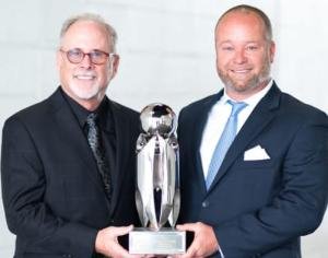 Reefer Service and Refrigeracion Tijuana Named Carrier Transicold Dealers of the Year
