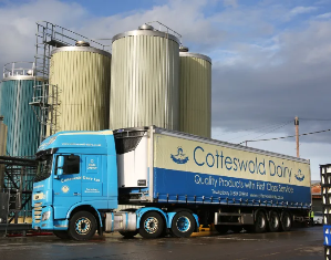 Carrier Transicold Delivers Cotteswold Dairy Environmental Benefits with Vector HE 19 Units