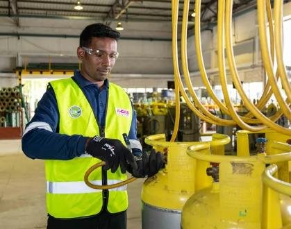 A-Gas recovers high-GWP refrigerant during demolition project in Singapore