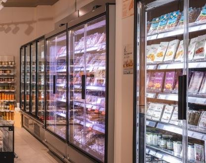 AHT installed a complete remote CO2 system with heat recovery at NaturaSi