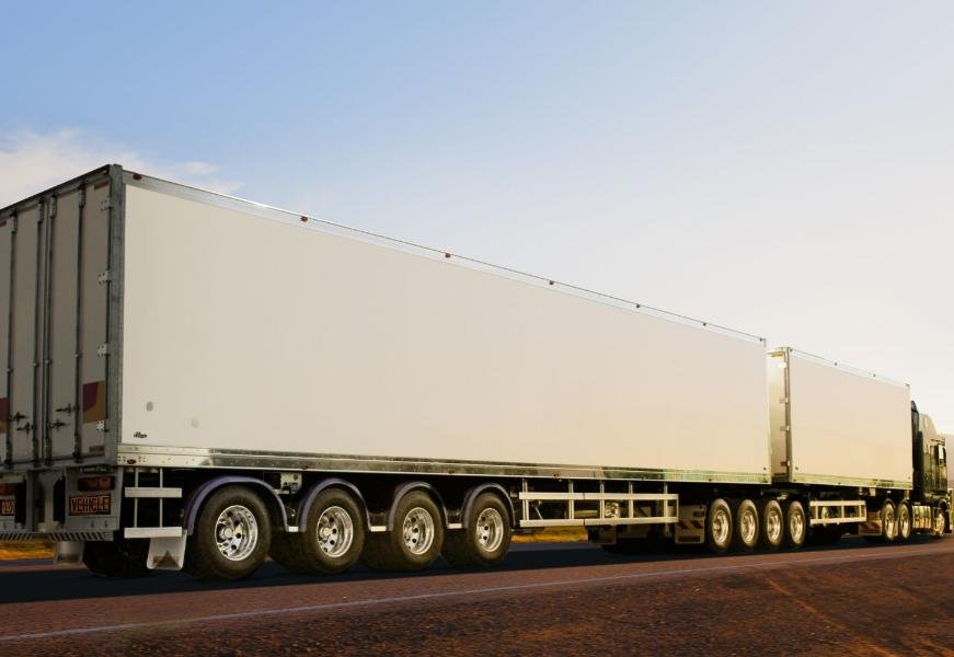 Schmitz Cargobull takes majority stake in Australia’s Freighter Group