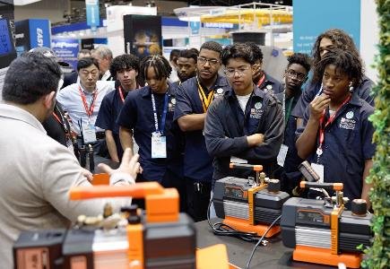 Record Attendance and Industry Innovations at AHR Expo 2025 in Orlando