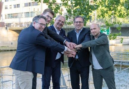 SCHUNK, ebm-papst, HEITEC and Blockbrain launch digitalization network for SMEs