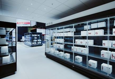 AHT Launches CO2 Variant of VENTO Multideck for Sustainable Retail Cooling