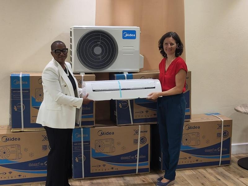 GRACE supplies 80 R290 air conditioners to Grenada and Caribbean