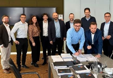 SYCLEF enters Polish market with acquisition of PHI Group