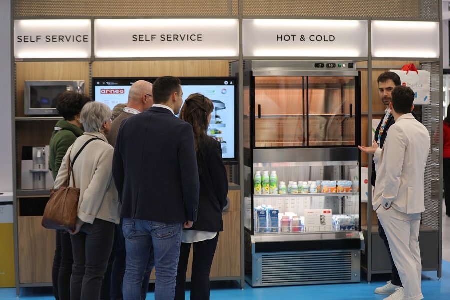 Arneg stand at Euroshop 2023