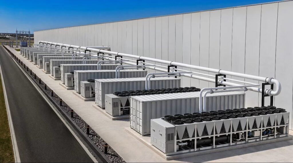 LG Expands Chiller Production in U.S. and South Korea